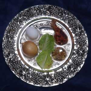 passover-series-the-seder-2-1528684-639x606